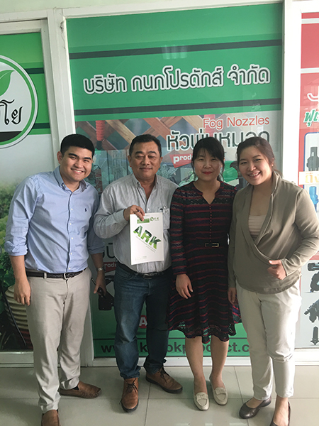 003拜訪(fǎng)客戶(hù)照片.jpg 003拜訪(fǎng)客戶(hù)照片.jpg